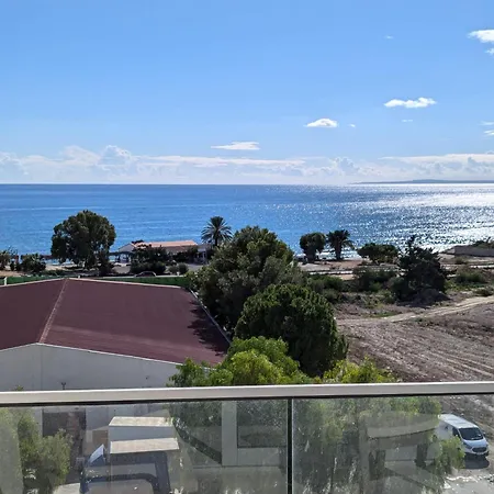Apartment трёхкомнатная в комплексе абелия *